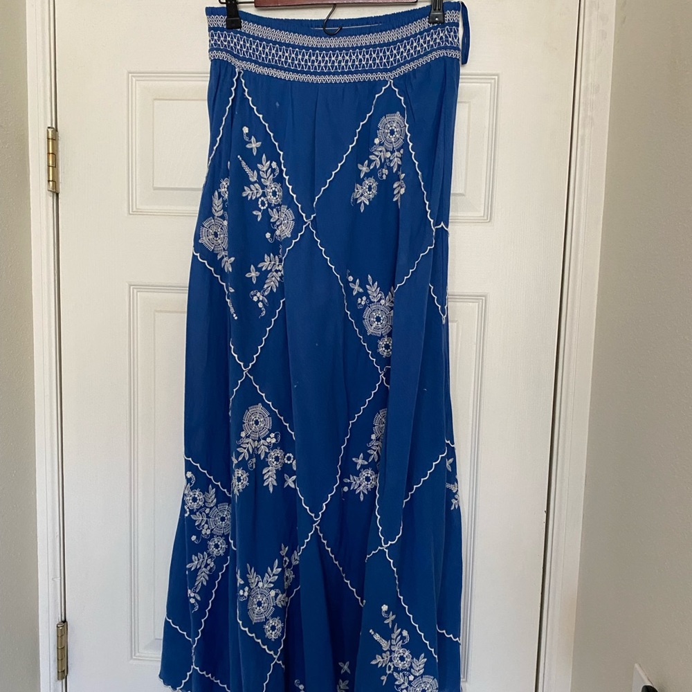 Anthropologie maxi skirt